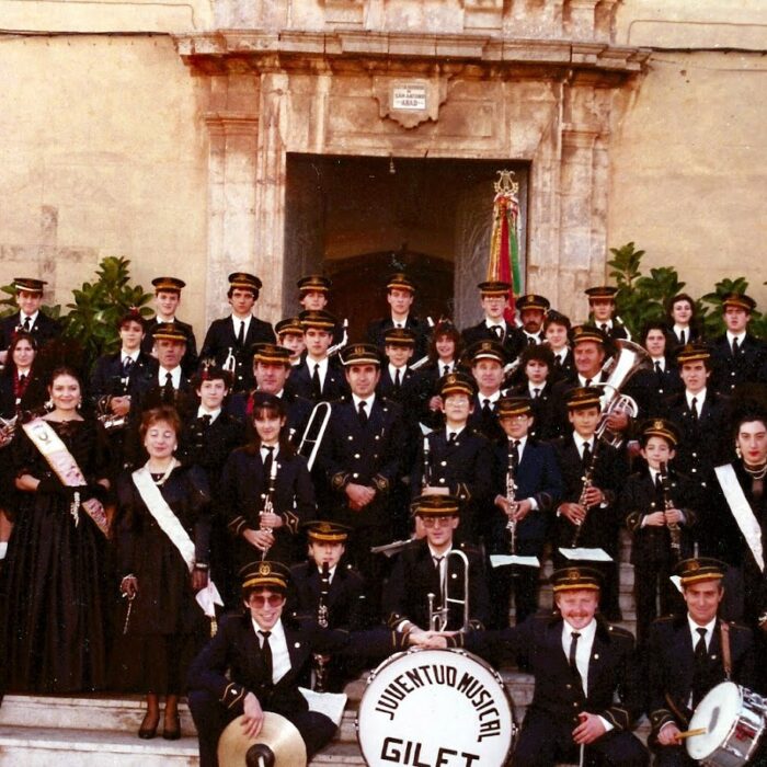 1987